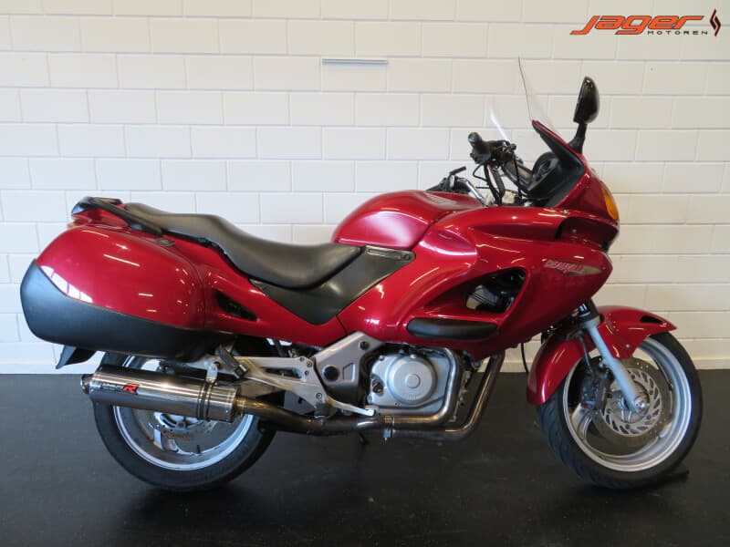 HONDA NT 650 V DEAUVILLE - € 2.750