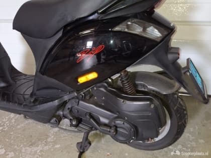 scooter Piaggio Zip - foto 7