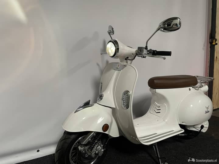 Etalian, Electrische Retro scooter (Blauw of Geel) - foto 5