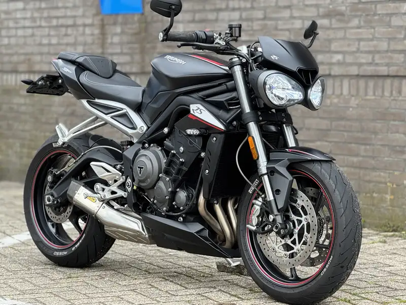 Triumph Street Triple