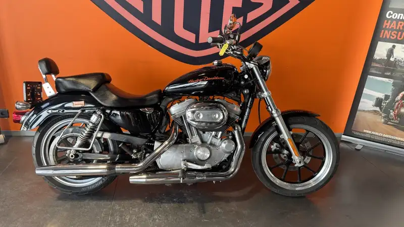 Harley-Davidson SPORTSTER XL 883
