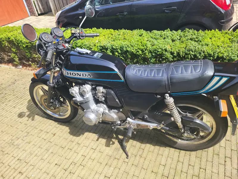 Honda CB 900
