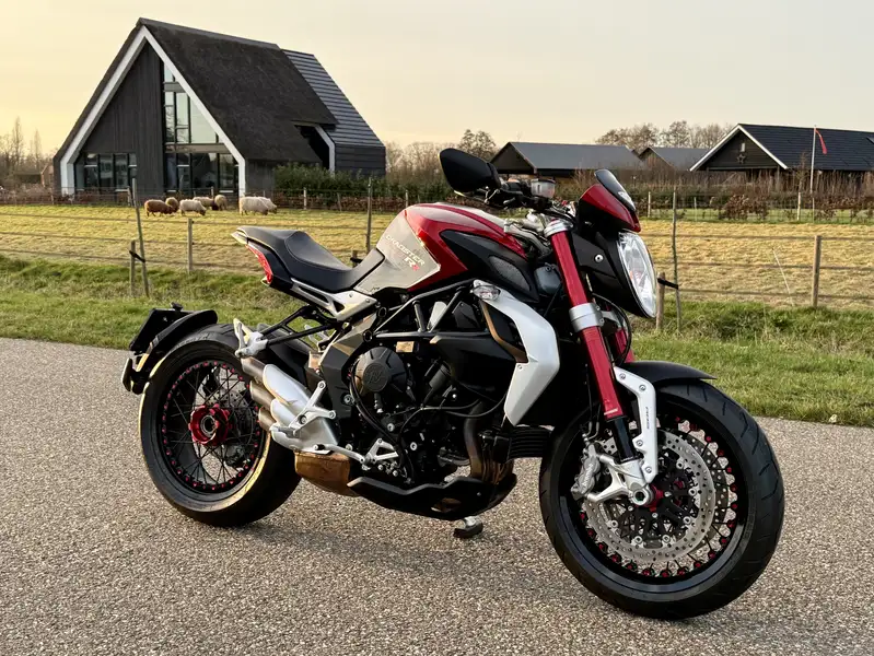 MV Agusta Dragster