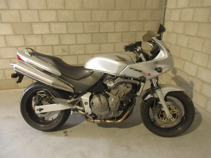 Honda CB 600 F Hornet