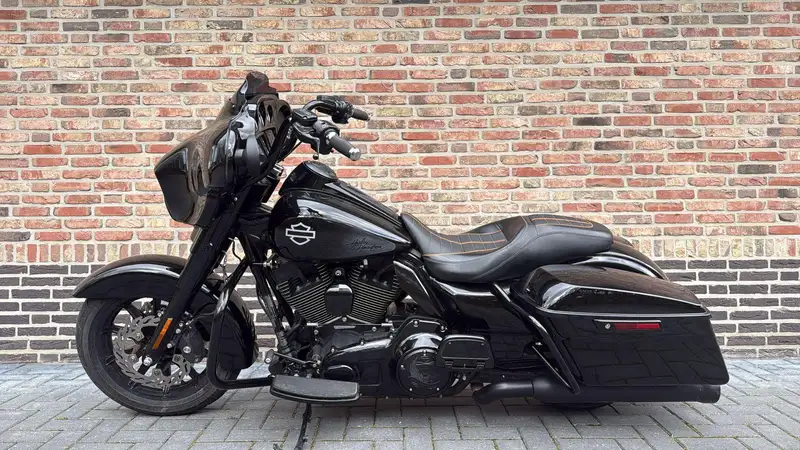 Harley-Davidson Street Glide