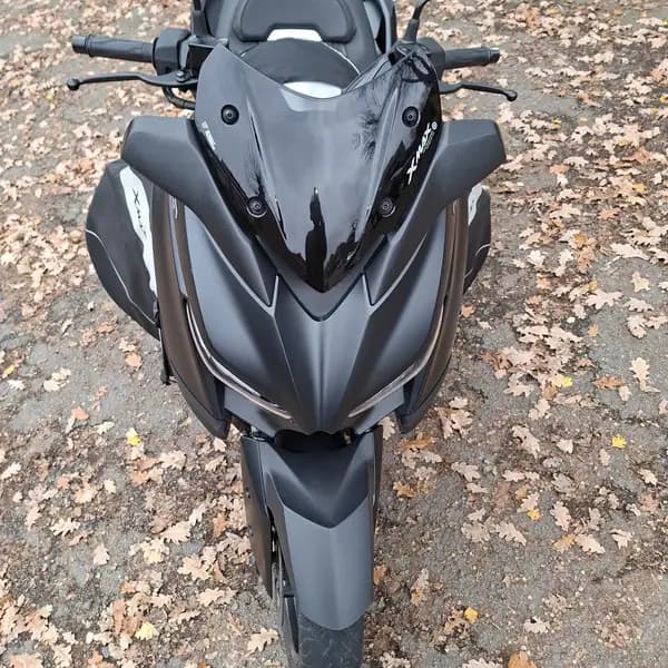 Yamaha XMAX 125